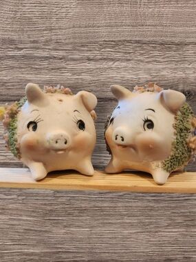 Vintage Lefton Rare 1950s 1960s Pig Salt Pepper Shakers Japan Floral Ceramic